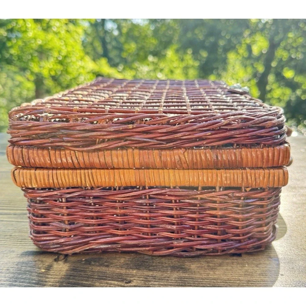 Wicker Picnic Basket Woven Storage Basket w Handle Latch Vintage Style 13.5" - Picture 9 of 12